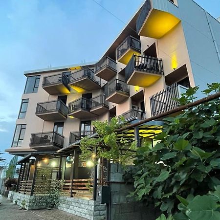 Hotel New House Kobuleti 2 Extérieur photo