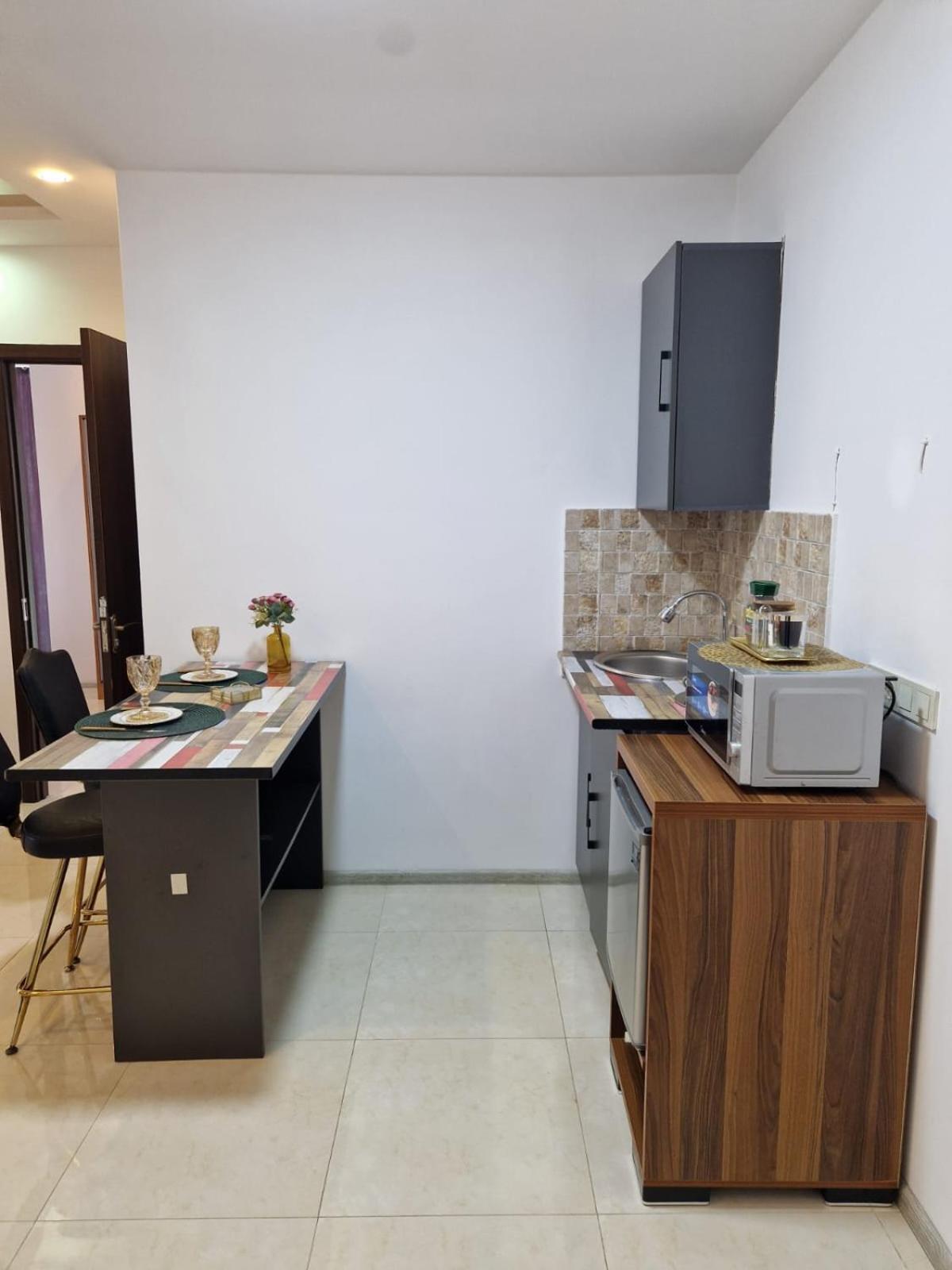 Hotel New House Kobuleti 2 Extérieur photo